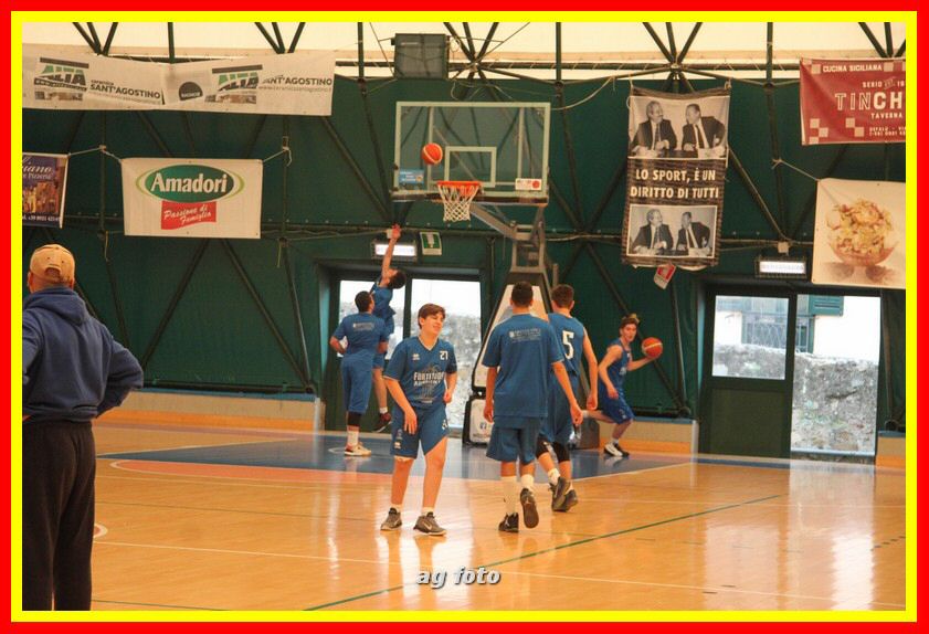 170407 basketU16 021_tn.jpg